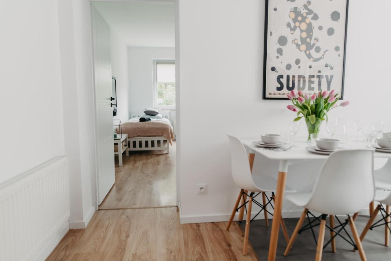 Jeleni Zakatek - Apartament W Stolicy Karkonoszy Jelenia Góra Exteriör bild