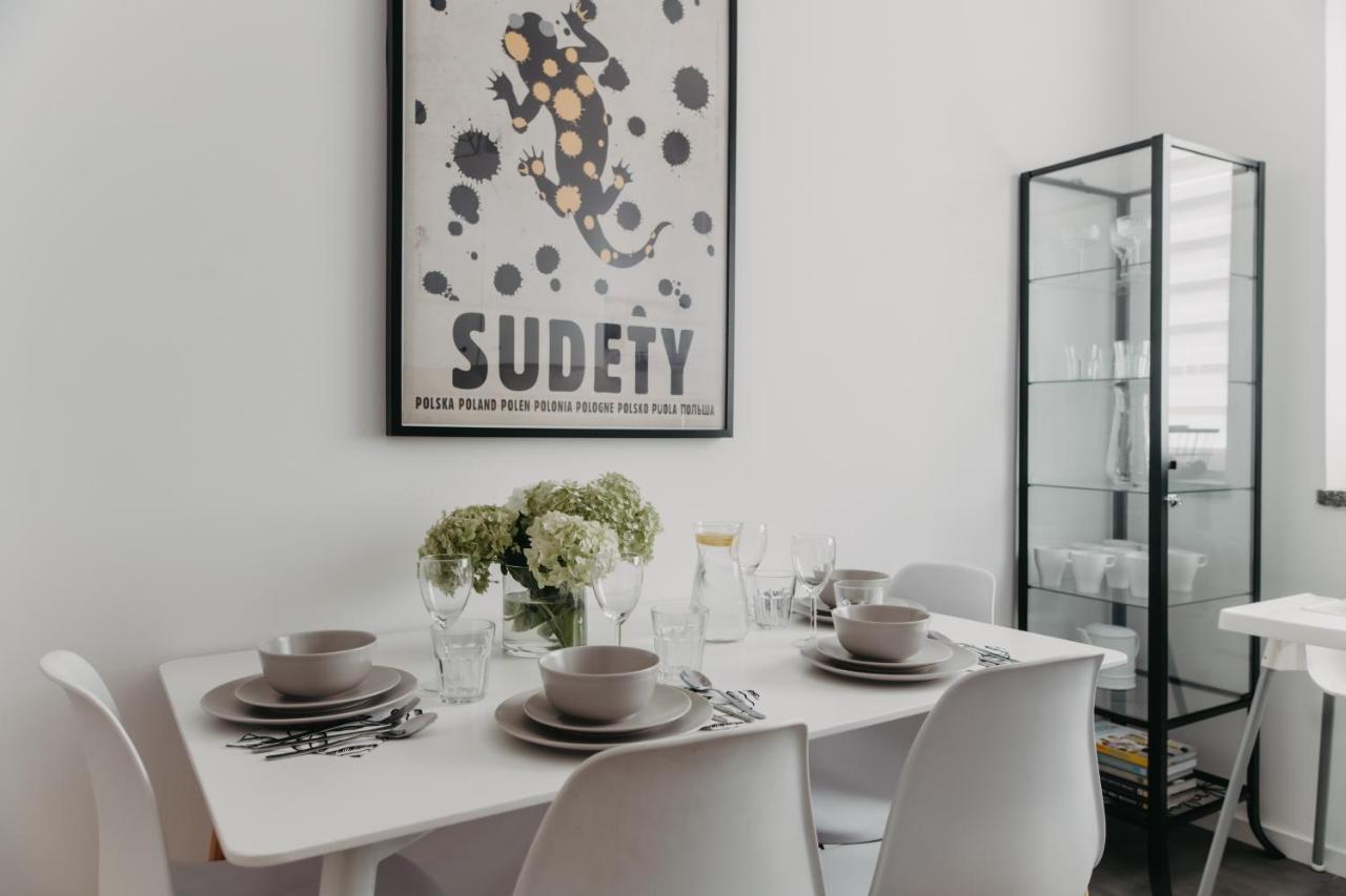 Jeleni Zakatek - Apartament W Stolicy Karkonoszy Jelenia Góra Exteriör bild
